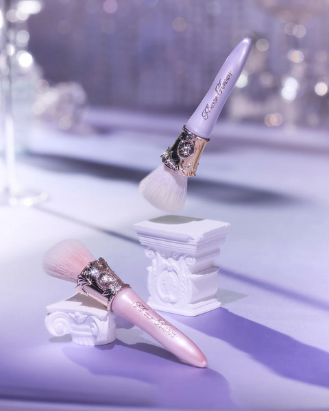 ПЕРЕДЗАМОВЛЕННЯ! Пензлик для рум'ян рожевий Crystal Pink (Knight Unicorn) NUABBP фото