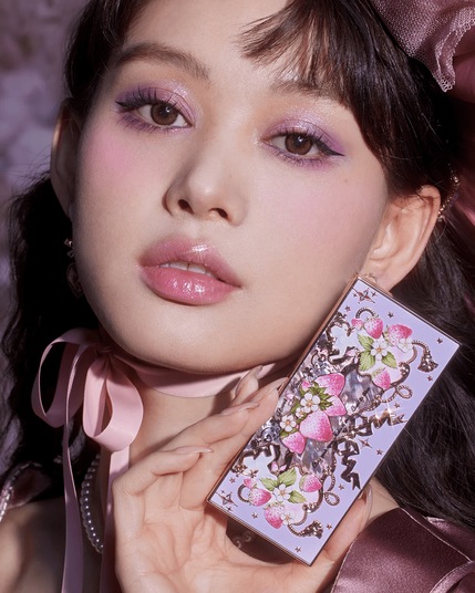 Палетка тіней G01 Starmoon Strawberry від Flower Knows (Violet